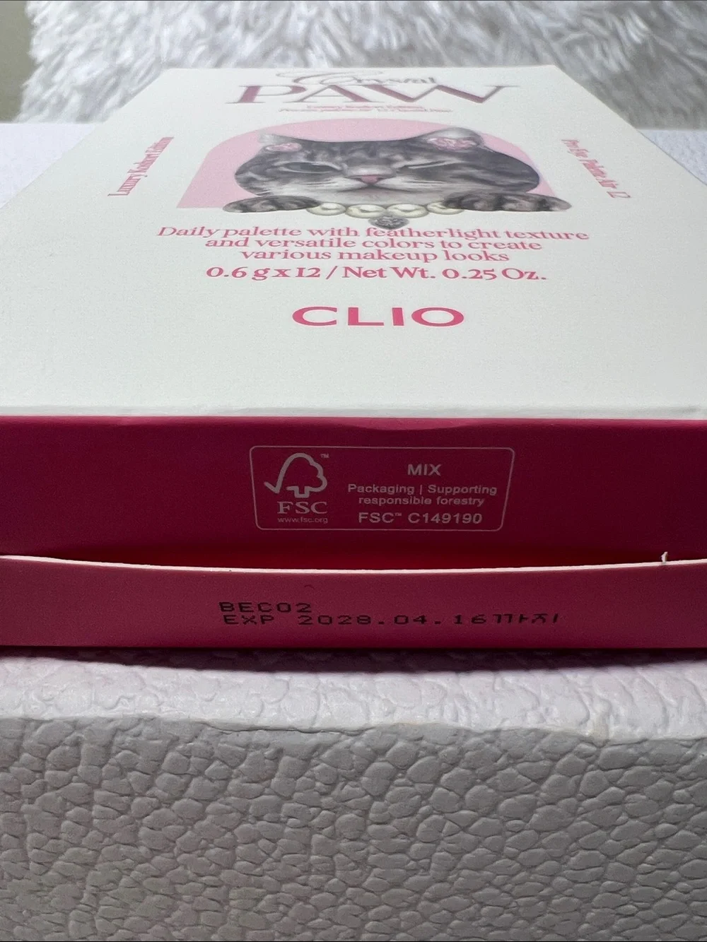 Clio Crystal Paw Edition Eyeshadow Palette